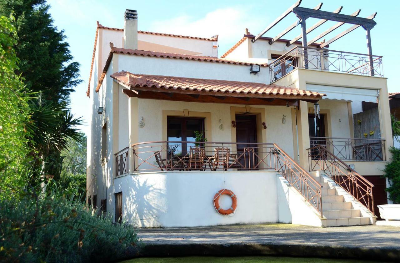 Villa Bella Loukisia Loukissia Exterior photo